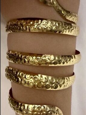 Boho Mermaidcore Gold Textured Octopus Kraken Tentacle Upper Arm Wrap Cuff